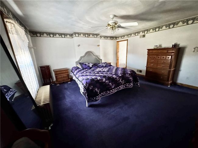 211 Stephens St, House other with 4 bedrooms, 4 bathrooms and 3 parking in Vanderbilt PA | Image 35