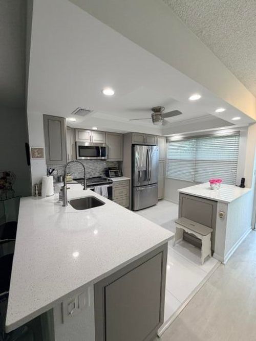 m-4-3401 Bimini Ln, Coconut Creek, FL, 33066-2651 | Card Image