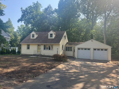 225 Winnepoge Dr, Fairfield, CT, 06825-2543 | Card Image