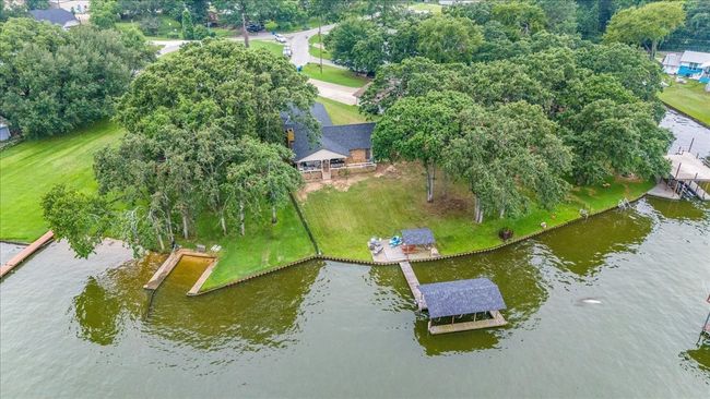 2012 Island Cir, House other with 4 bedrooms, 2 bathrooms and null parking in Tool TX | Image 31