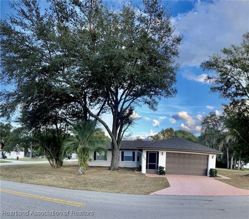 203 Crane St, Sebring, FL, 33870-6704 | Card Image