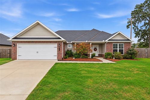 900 Estes Dr, Pea Ridge, AR, 72751-6001 | Card Image