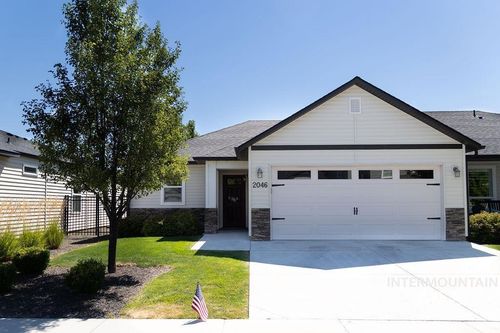 2046 S Hills Ave, Meridian, ID, 83642 | Card Image