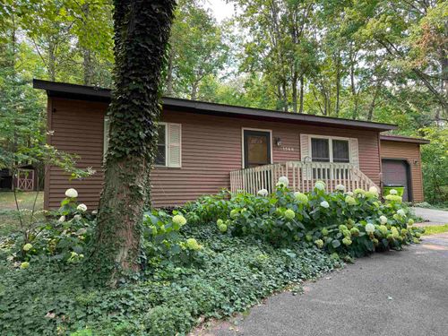 1386 S South Long Lake Rd, Interlochen, MI, 49643-9714 | Card Image