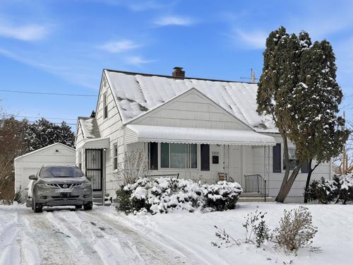 3205 Hamilton Ave, Columbus, OH, 43224-4125 | Card Image