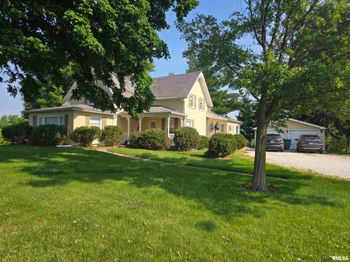 840 Blackjack Rd, Blandinsville, IL, 61420-9378 | Card Image