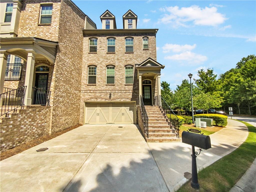 Flamingo Rd, Alpharetta, GA 30004