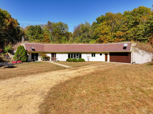 802 Union Rd, Harmon, IL, 61042-9500 | Card Image