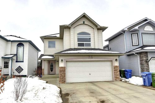 116 Bridlewood Circle Sw, Home with 3 bedrooms, 3 bathrooms and 4 parking in Calgary AB | Card Image