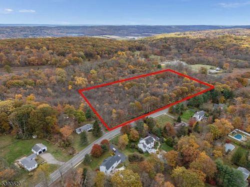 117 E Springtown Rd, Long Valley, NJ, 07853-3344 | Card Image