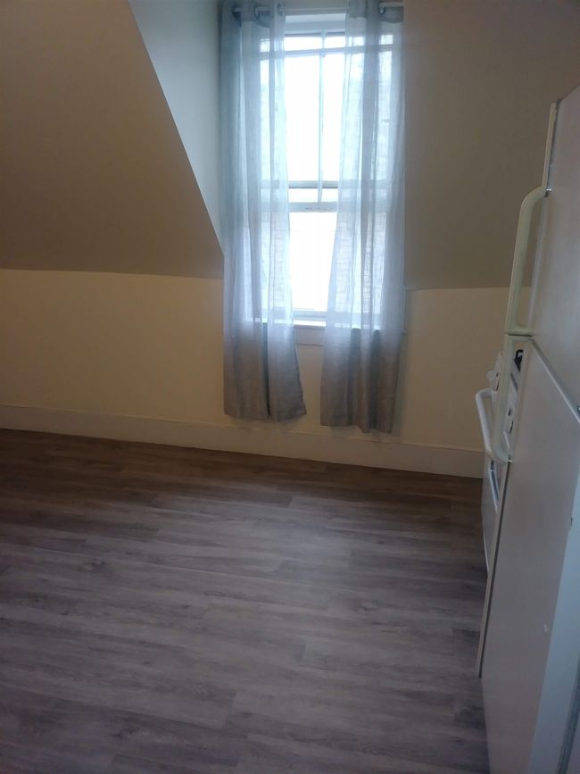 APT-1-4 - 22 Chestnut St, Home with 0 bedrooms, 0 bathrooms and null parking in Brattleboro VT | Image 33