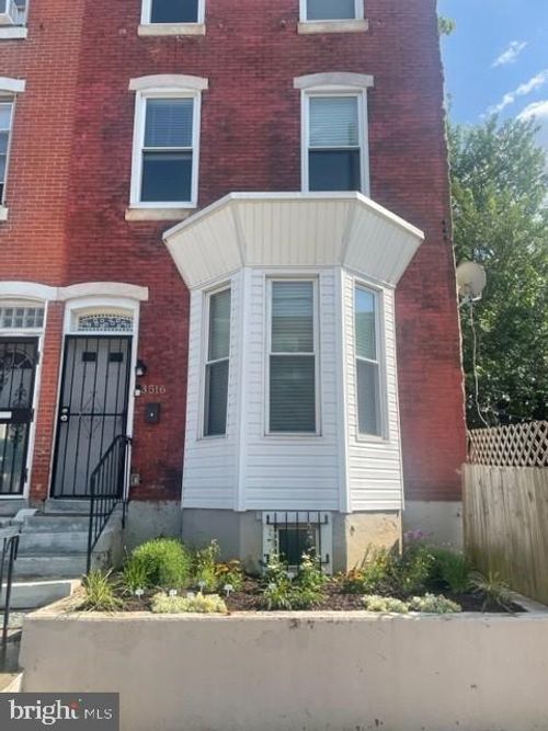 3516 Wallace St, PHILADELPHIA, PA, 19104-1921 | Card Image