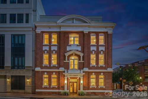 403-229 N Church St, Charlotte, NC, 28202-2261 | Card Image