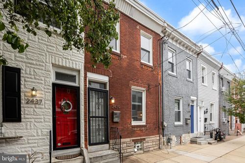 2439 E Letterly St, PHILADELPHIA, PA, 19125-3007 | Card Image