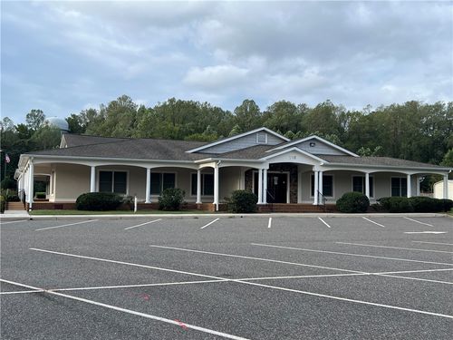 390 Virginia St, Urbanna, VA, 23175-9903 | Card Image