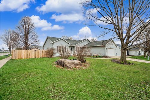 3510 Windemere Way, Marion, IA, 52302-6424 | Card Image