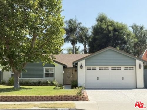 30556 Rainbow View Dr, Agoura Hills, CA, 91301 | Card Image