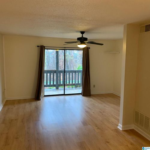 315-315 Woodland Vlg, Vestavia Hills, AL, 35216-1119 | Card Image