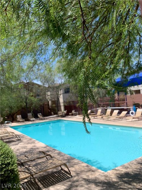 7571 Captain Lord Ct, Las Vegas, NV, 89166-5233 | Card Image