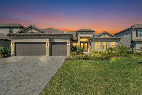 15311 Golden Beam Pl, LAKEWOOD RANCH, FL, 34211-1822 | Card Image