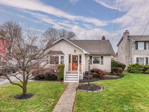 381 Stelle Ave, Milltown, NJ, 08850-2018 | Card Image