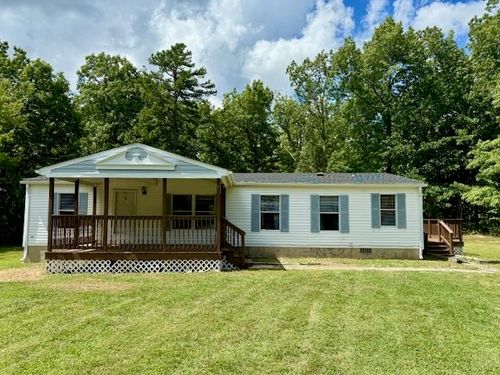 380 Kaolin Spring Ln, Greenville, VA, 24440-1834 | Card Image