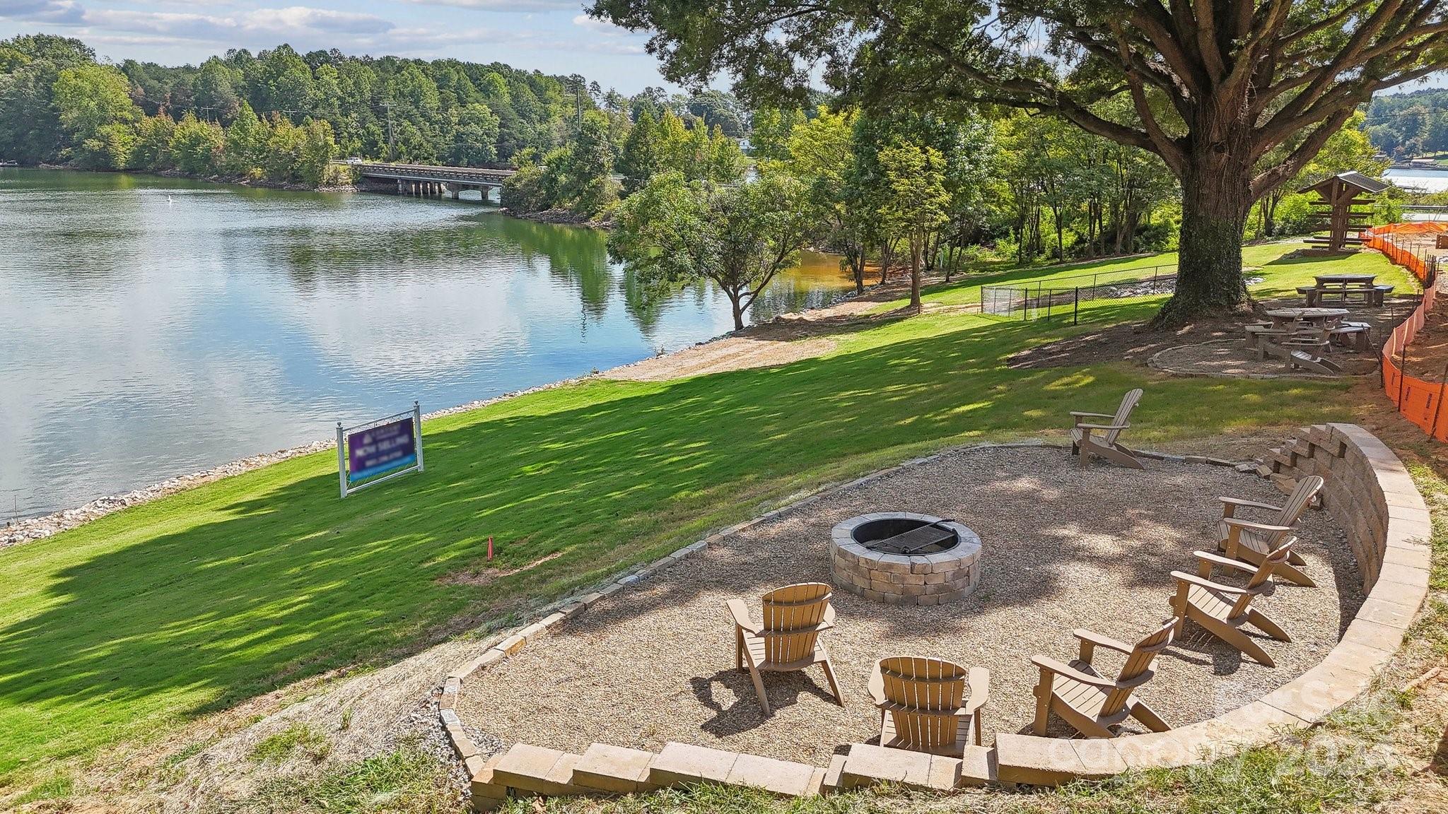 Reed Creek Dr, Sherrills Ford, NC 28673