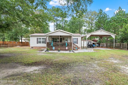 324 Maple Creek Rd Sw, Supply, NC, 28462-2748 | Card Image