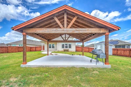 521 Mossy Rock Dr, Hutto, TX, 78634-4272 | Card Image