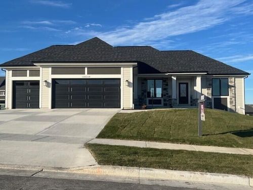 5620744 Menomonee Ave, Lannon, WI, 53046 | Card Image