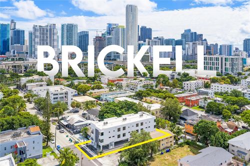 1-526 Sw 2nd St, Miami, FL, 33130-1303 | Card Image
