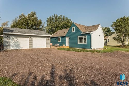 27273 469th Ave, Tea, SD, 57064 | Card Image