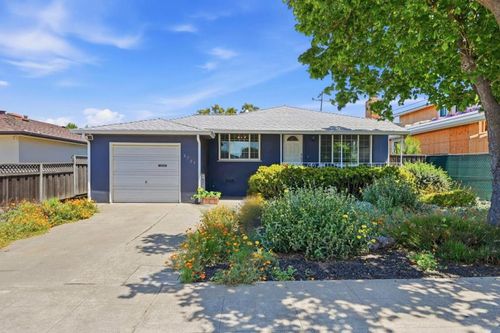 3705 Pasadena Dr, San Mateo, CA, 94403-2949 | Card Image