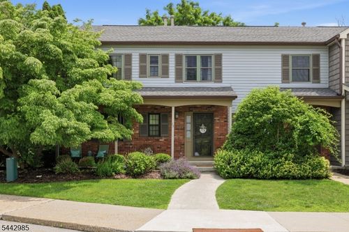 15-15 Wood Duck Ct, Hackettstown, NJ, 07840-3312 | Card Image