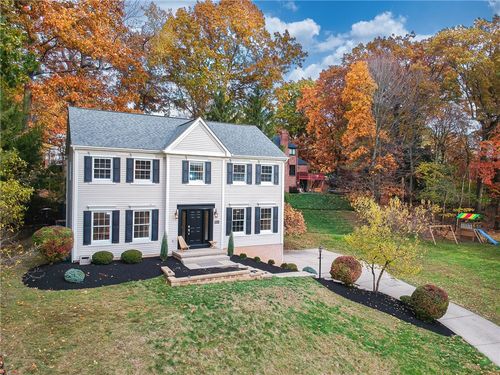 2591 Grouse Rdg, Wexford, PA, 15090-7945 | Card Image