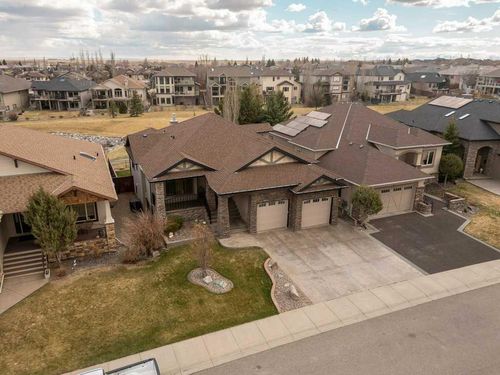 530 Canyon Cove W, Lethbridge, AB, T1K2N4 | Card Image