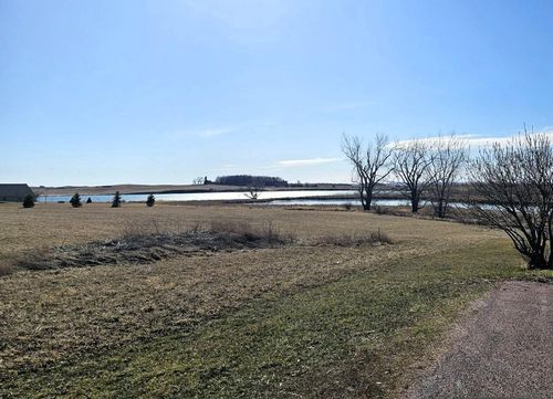 190 Heritage Trl, Hadley, MN, 56151-2200 | Card Image