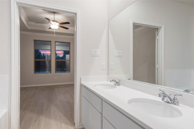 1081 Westfork Dr, House other with 5 bedrooms, 3 bathrooms and 3 parking in Sealy TX | Image 22