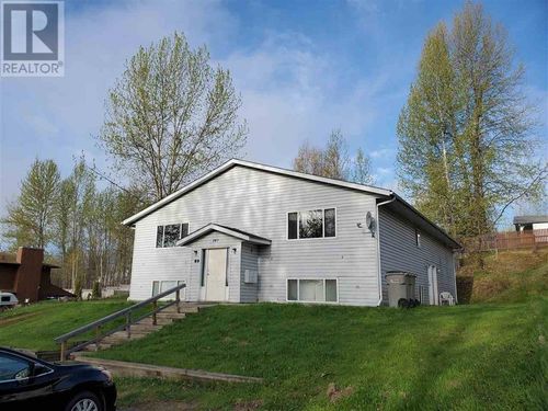 141 Blair St, Quesnel, BC, V2J5G7 | Card Image