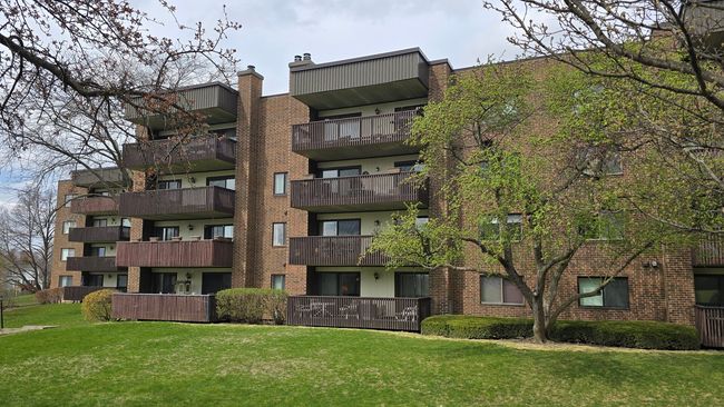 APT-202 - 650 Whitney Ct, Condo with 2 bedrooms, 2 bathrooms and 1 parking in Gurnee IL | Image 21