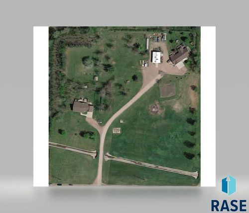 1604 E Redwood Blvd Boulevard, Brandon, SD, 57005 | Card Image