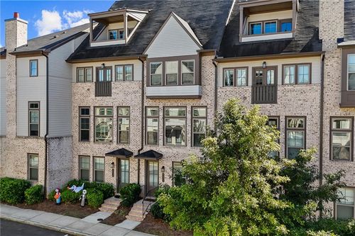 2423 Figaro Dr, Atlanta, GA, 30339-2366 | Card Image