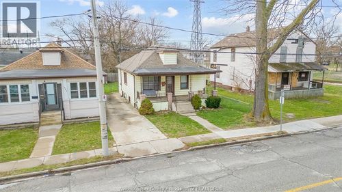 879 Felix, Windsor, ON, N9C3L1 | Card Image