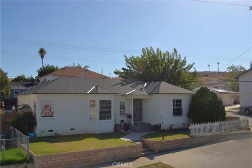431 E St, Taft, CA, 93268-4407 | Card Image