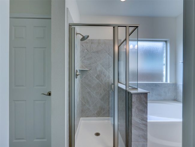 Tiled, walk in shower | Image 28
