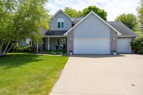 W4707 Nature Court, Sherwood, WI, 54169 | Card Image