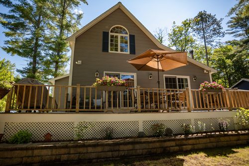 166 Hogan Pond Ln, Oxford, ME, 04270-3728 | Card Image