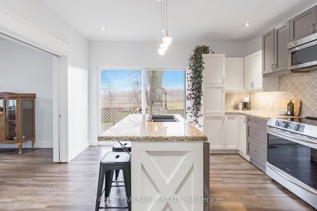 7884 County Rd 13, House other with 3 bedrooms, 2 bathrooms and 10 parking in Lisle ON | Image 5