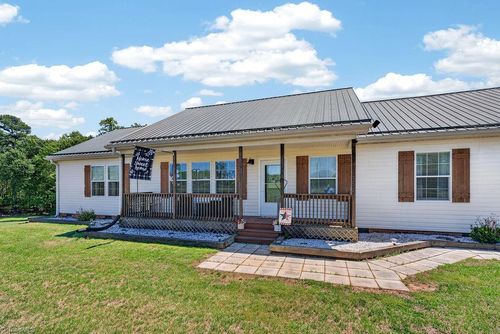 135 Blueridge View Lane, Mount Airy, NC, 27030 | Card Image