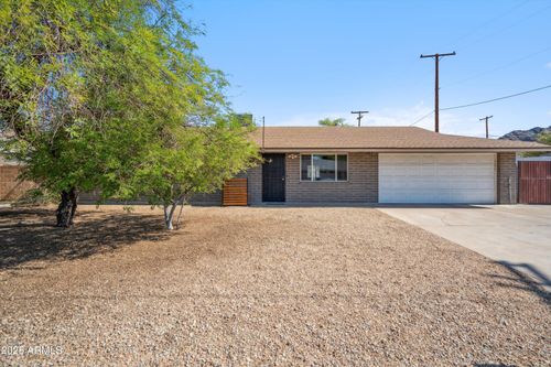 1212 E Echo Ln, Phoenix, AZ, 85020-3828 | Card Image